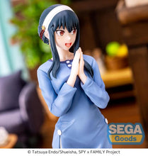Load image into Gallery viewer, PRE-ORDER Yor Forger Luminasta Figure Season 1 Cours 2 Ending Coordination ver. Spy x Family