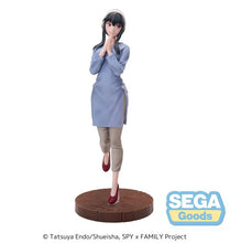 Load image into Gallery viewer, PRE-ORDER Yor Forger Luminasta Figure (Season 1 Cours 2 ED Coordination Ver. 2) Spy x Family
