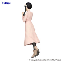 Load image into Gallery viewer, PRE-ORDER Yor Forger Trio Try It Figure Spy x Family