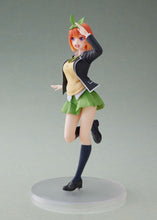 Load image into Gallery viewer, PRE-ORDER Yotsuba Nakano Coreful Figure School Uniform Ver. Renewal Edition The Quintessential Quintuplets 2