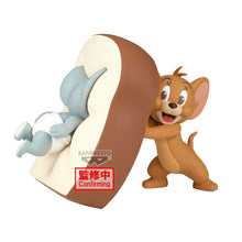 Load image into Gallery viewer, PRE-ORDER Yummy Bread Big Soft Vinyl Tom And Jerry
