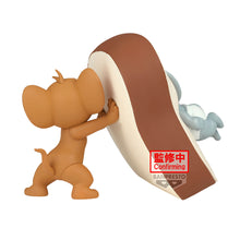 Load image into Gallery viewer, PRE-ORDER Yummy Bread Big Soft Vinyl Tom And Jerry
