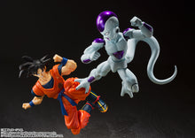 Load image into Gallery viewer, PRE-ORDER S.H.Figuarts Frieza Fourth Form Dragon Ball Z (re-offer)