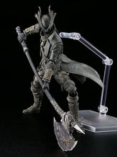 Load image into Gallery viewer, PRE-ORDER figma Hunter: The Old Hunters Edition (re-run) Bloodborne