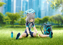 Load image into Gallery viewer, PRE-ORDER figma Shiroko Sunaookami (Cycling) Blue Archive