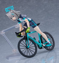 Load image into Gallery viewer, PRE-ORDER figma Shiroko Sunaookami (Cycling) DX Edition Blue Archive