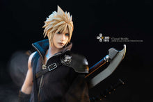 Load image into Gallery viewer, PRE-ORDER 1/6 Scale GT-006C Cloud Strife + Fenrir Final Fantasy VII Advent Children Figure
