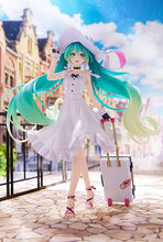 Load image into Gallery viewer, PRE-ORDER 1/7 Scale Racing Miku 2021: Private Ver. Hatsune Miku GT Project