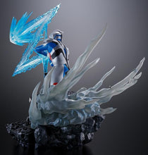 Load image into Gallery viewer, PRE-ORDER FiguartsZERO Ultraman Zett Ultraman Z