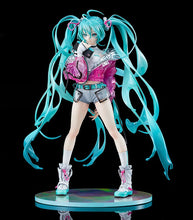 Load image into Gallery viewer, PRE-ORDER 1/7 Scale Hatsune Miku with SOLWA Character Vocal Series 01 Hatsune Mik