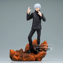 Load image into Gallery viewer, PRE-ORDER Gojo Satoru & Jogo Battle Combination Jujutsu Kaisen Set of 2