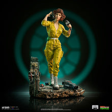 Load image into Gallery viewer, PRE-ORDER 1/10 Scale April O'Neil BDS Art  - TMNT