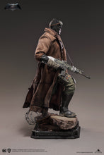Load image into Gallery viewer, PRE-ORDER 1/4 Scale Knightmare Batman - DC Comics Batman VS. Superman Dawn of Justice