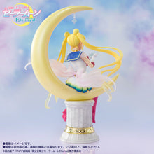 Load image into Gallery viewer, FiguartsZero Chouette Super Sailor Moon-Bright Moon & Legendary Silver Crystal Figure
