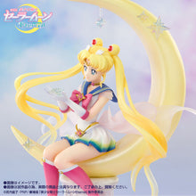 Load image into Gallery viewer, FiguartsZero Chouette Super Sailor Moon-Bright Moon & Legendary Silver Crystal Figure