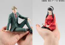 Load image into Gallery viewer, PRE-ORDER GEM Series Loid & Yor Forger Set Spy X Family Set (with gift)