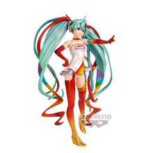 Load image into Gallery viewer, PRE-ORDER Hatsune Miku Banpresto Chronicle Racing Ver. (Racing Miku -2016!)