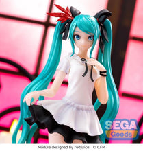Load image into Gallery viewer, PRE-ORDER Hatsune Miku (Supreme) Vocaloid Hatsune Miku Project DIVA MEGA 39's Luminasta Figure