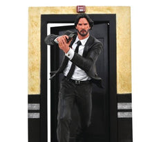 Load image into Gallery viewer, John Wick Running John Wick Gallery PVC Figure