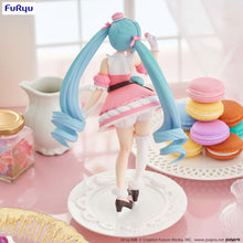 Load image into Gallery viewer, PRE-ORDER Hatsune Miku - Exceed Creative Figure - SweetSweets Series Macaroon
