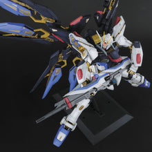 Load image into Gallery viewer, PRE-ORDER PG 1/60 Strike Freedom Gundam Mobile Suit Gundam SEED Destiny Model Kit