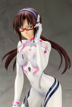 Load image into Gallery viewer, 1/6 Scale Mari Makinami Illustrious White Plugsuit Ver. EVANGELION:3.0+1.0 THRICE UPON A TIME