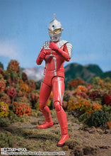 Load image into Gallery viewer, PRE-ORDER S.H.Figuarts Ultraseven Ultraman: Ultraseven (re-offer)