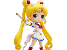 Load image into Gallery viewer, Banpresto Q-Posket Sailor Moon Eternal Super Sailormoon (Kaleidoscope Ver.) Figure