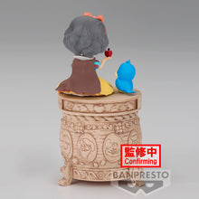 Load image into Gallery viewer, PRE-ORDER Q Posket Snow White Stories Disney Characters Country Style (Ver. B)