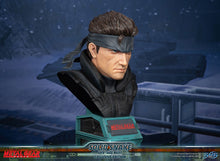 Load image into Gallery viewer, PRE-ORDER Metal Gear Solid – Solid Snake Life-Size Bust (Standard Edition)