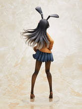Load image into Gallery viewer, PRE-ORDER Mai Sakurajima Rascal Does Not Dream of Bunny Girl Senpai Coreful Figure (School Uniform/Bunny Ver.)