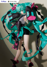 Load image into Gallery viewer, PRE-ORDER Tenitol Hatsune Miku (Neo Tokyo Series Ninja) Vocaloid