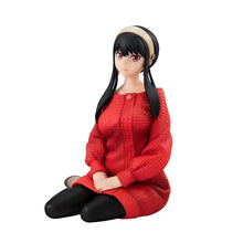 Load image into Gallery viewer, PRE-ORDER Yor Forger GEM Series Spy X Family (Palm Size)