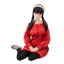 Load image into Gallery viewer, PRE-ORDER Yor Forger GEM Series Spy X Family (Palm Size)