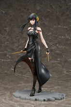 Load image into Gallery viewer, PRE-ORDER 1/7 Scale Yor Forger - SPY x FAMILY