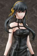 Load image into Gallery viewer, PRE-ORDER 1/7 Scale Yor Forger - SPY x FAMILY