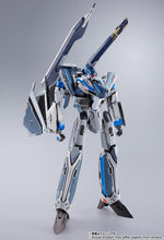 Load image into Gallery viewer, PRE-ORDER DX Chogokin VF-31AX Kairos Plus Movie Edition (Hayate Immerman USE) Macross Delta the Movie: Absolute Live
