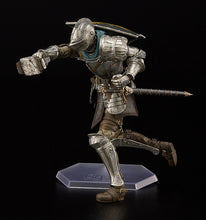 Load image into Gallery viewer, PRE-ORDER Figma Fluted Armor (PS5) Demon’s Souls (PS5)