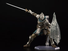Load image into Gallery viewer, PRE-ORDER Figma Fluted Armor (PS5) Demon’s Souls (PS5)