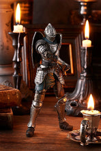 Load image into Gallery viewer, PRE-ORDER Figma Fluted Armor (PS5) Demon’s Souls (PS5)