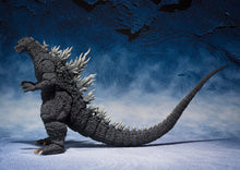Load image into Gallery viewer, PRE-ORDER S.H.Monsterarts Godzilla 2002 Toho Monster