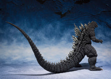 Load image into Gallery viewer, PRE-ORDER S.H.Monsterarts Godzilla 2002 Toho Monster