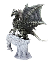 Load image into Gallery viewer, PRE-ORDER Kushala Daora Capcom Monster Hunter Figure - Builder Creator's Model (Re-pro)