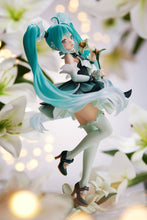 Load image into Gallery viewer, PRE-ORDER Hatsune Miku Scale Figure - Newly Written 39 (Miku)'s Day Anniversary Ver.