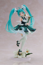Load image into Gallery viewer, PRE-ORDER Hatsune Miku Scale Figure - Newly Written 39 (Miku)'s Day Anniversary Ver.