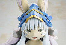 Load image into Gallery viewer, PRE-ORDER 1/7 Scale Nanachi Made in Abyss: The Golden City of the Scorching Sun (Kadokawa Special Set.)