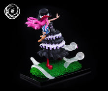 Load image into Gallery viewer, PRE-ORDER 1/6 Scale Ikigai Perona One Piece Statue