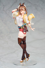 Load image into Gallery viewer, PRE-ORDER 1/7 Scale Ryza Atelier Ryza: Ever Darkness & the Secret Hideout