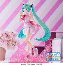 Load image into Gallery viewer, PRE-ORDER Sakura Miku Omutatsu Ver. Hatsune Miku Luminasta Figure