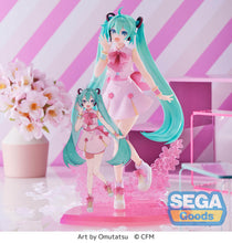 Load image into Gallery viewer, PRE-ORDER Sakura Miku Omutatsu Ver. Hatsune Miku Luminasta Figure